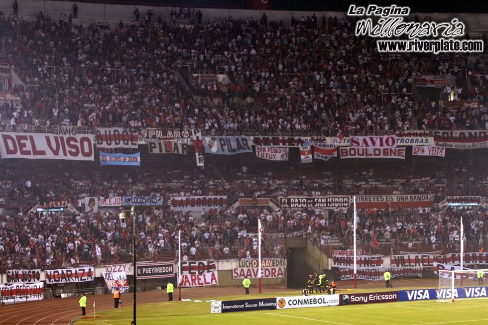 River Plate vs Universidad San Martín de Porres (LIB 2008) 3